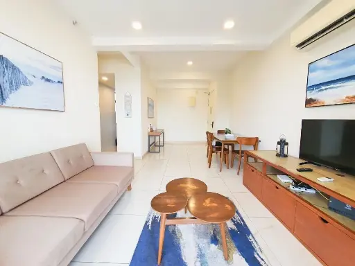 FACING SEAVIEW TYPE A TIMURBAY 2 Bedrooms & 2 Bathrooms Low Level For Sale